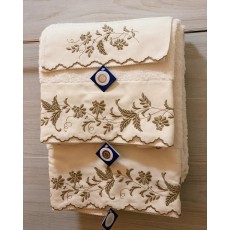 Jogo 3 peças Bordado Madeira