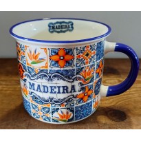 Caneca Madeira em desenho de azulejo