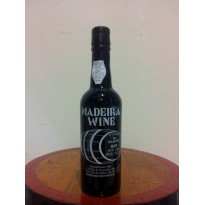 Madeira wine dry Barrel 0,375L 18% vol.