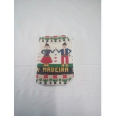 Purse with zipper side